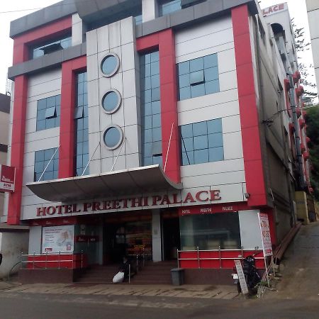 Hotel Preethi Palace Ooty Exterior photo